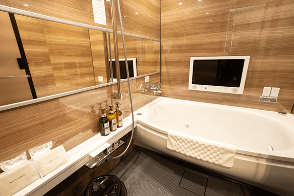大きなお風呂にはジェットバスも完備